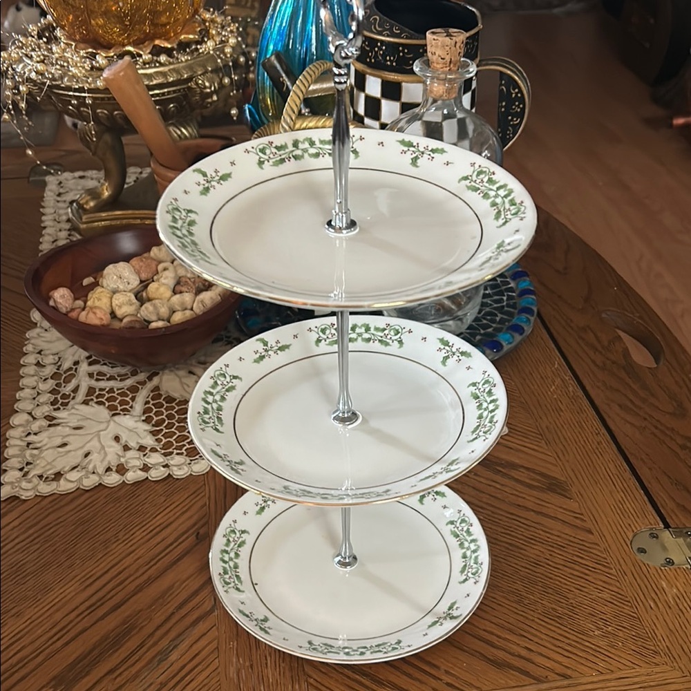 Vintage 3-Tier Serving Stand